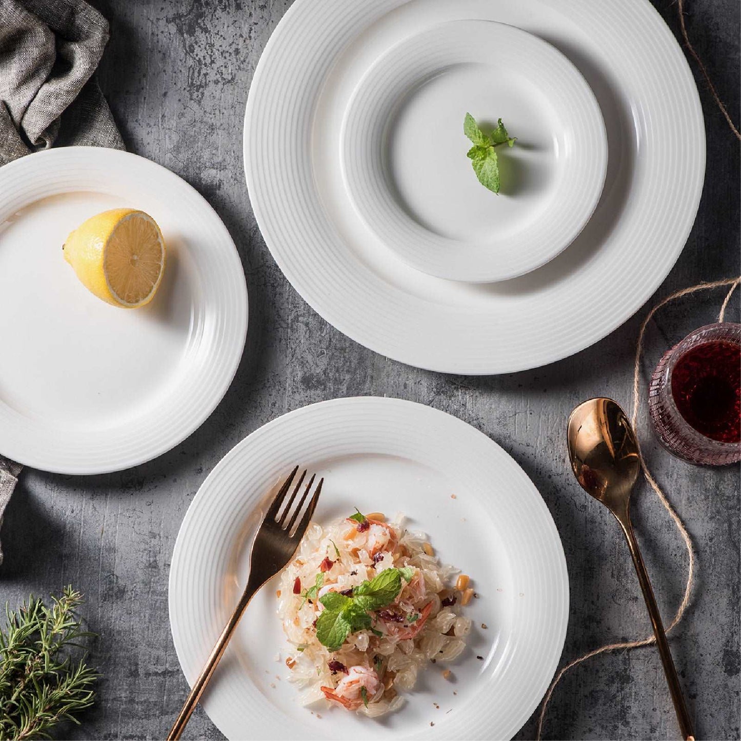 Circular Embossment PlateWhite Porcelain Dinnerware
