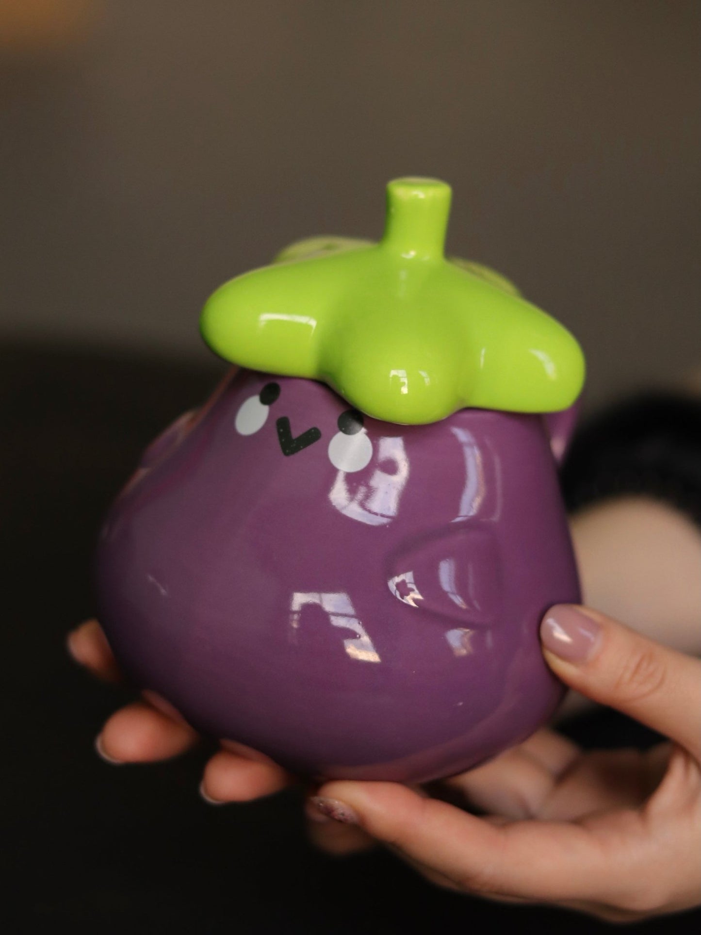 Creative Eggplant CupPorcelain / Ceramic