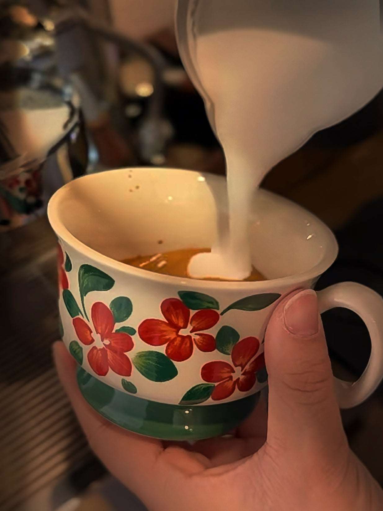 Floral MugPorcelain / Ceramic