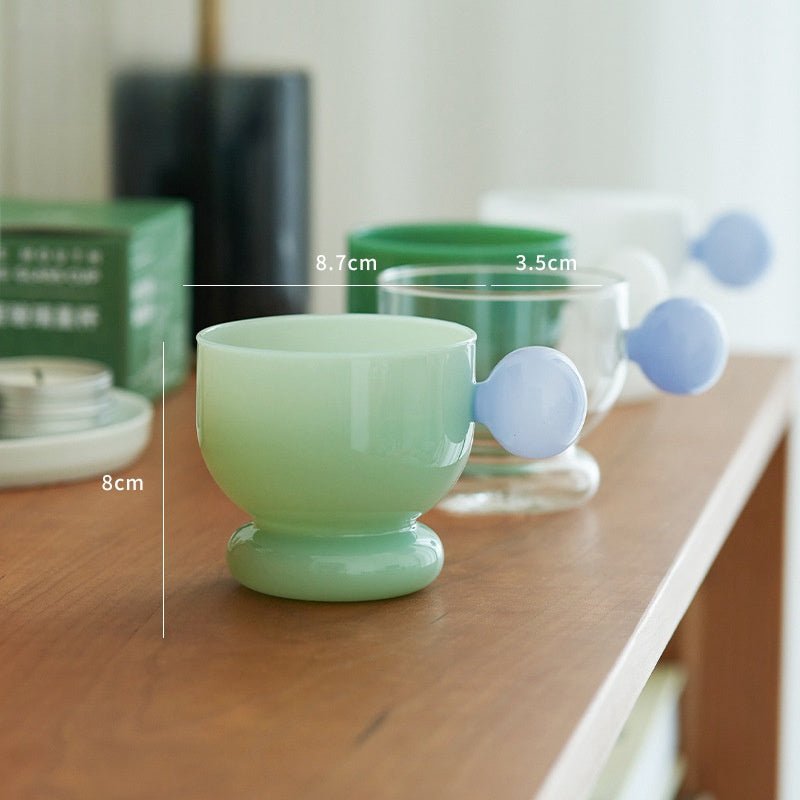 Innovative cup with handleGlass