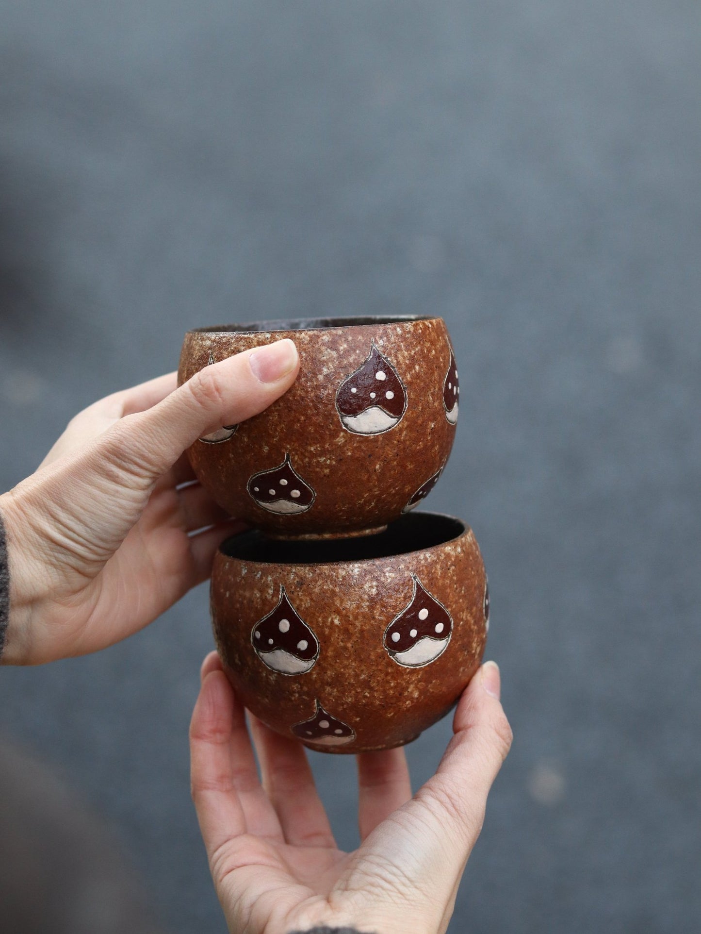 Caramel Chestnut Hand - Painted CupCoarse Pottery