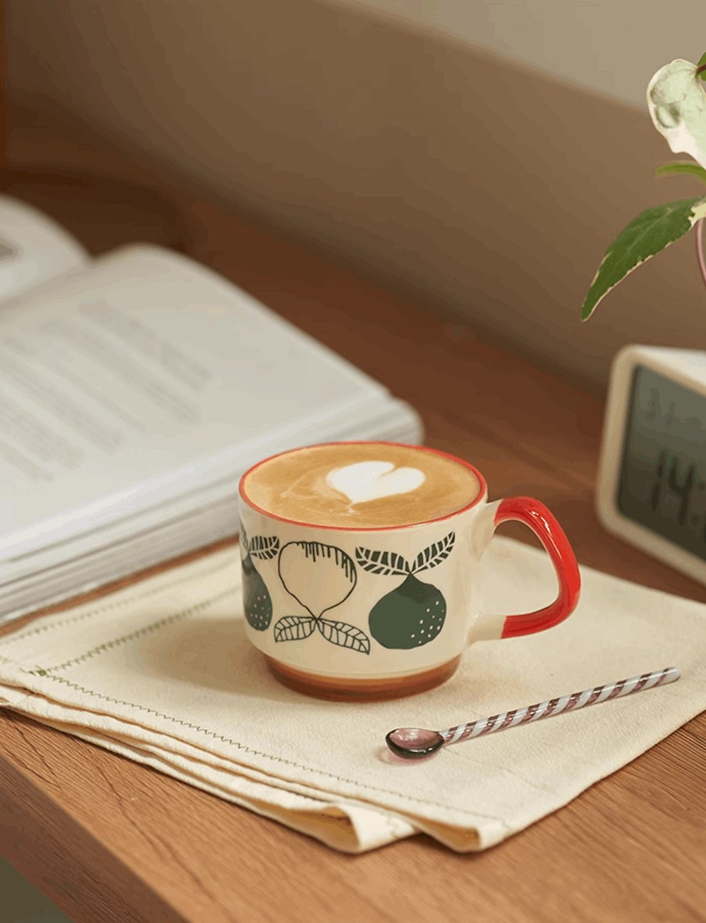 Ceramic Mug with Flower and FruitPorcelain / Ceramic