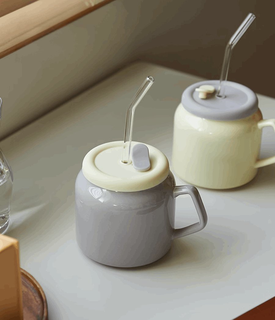 Ceramic Straw Cup with HandlePorcelain / Ceramic