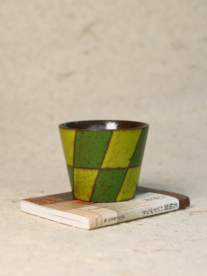 Hand-Painted Green Harlequin Ceramic Guinomi CupCoarse Pottery
