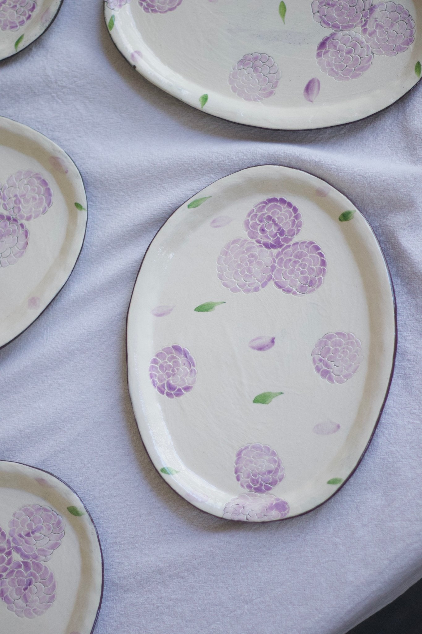 Handcrafted Blossom Oval PlatePorcelain / Ceramic