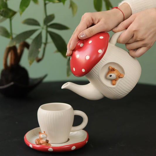 Mushroom Teapot Set for TwoPorcelain / Ceramic