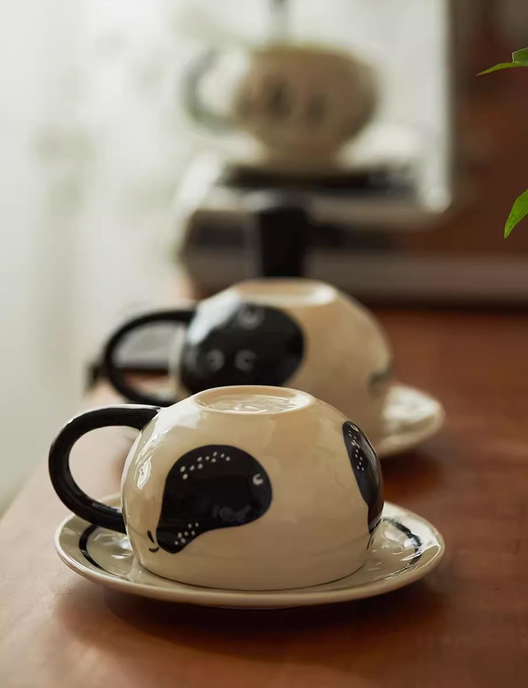 Pear Mug and Saucer SetPorcelain / Ceramic