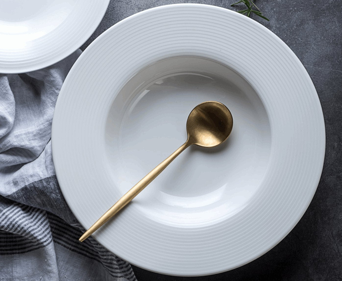 White Deep PlateWhite Porcelain Dinnerware