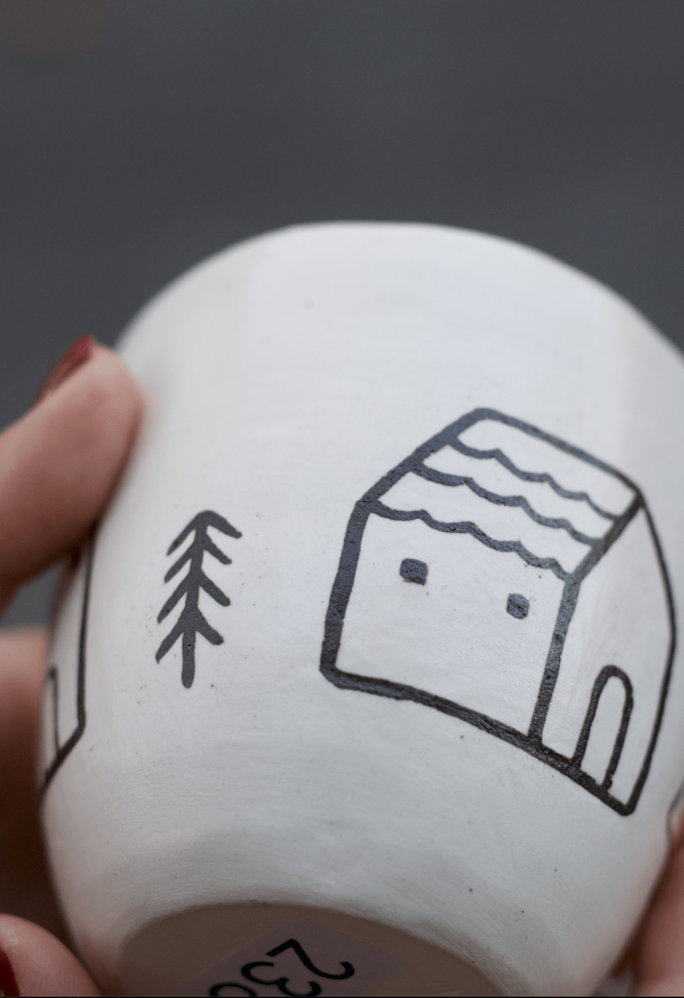 White House Hand - Pinched Inlay Mug X MojiangCoarse Pottery